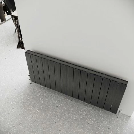 Reina Casina Double Horizontal Aluminium Radiator 600mm H X 1230mm W - Satin Black - Image 4